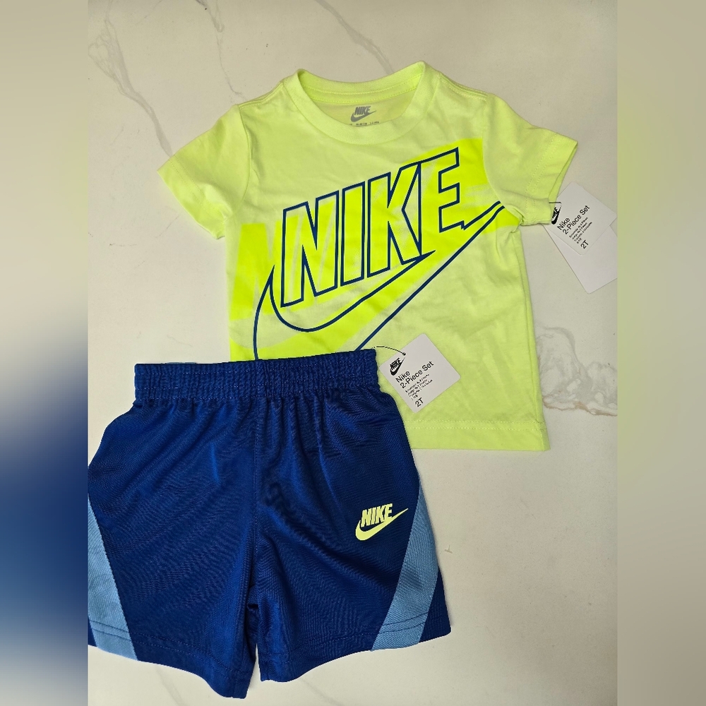New Nike Neon Yellow and Blue Kids Matching Set Sz 2T